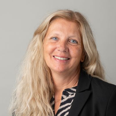Anna-Margreth Holzinger-Loretz — Version 1