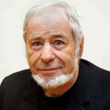 Ami Lièvre — Version 1
