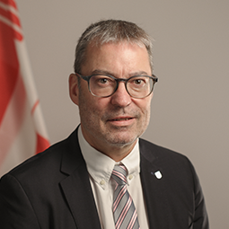 Eric Pineau — Version 1