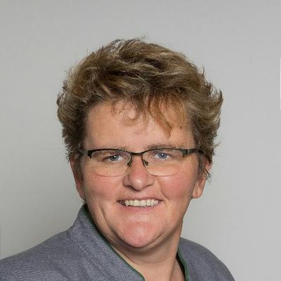 Ursula Egli-Seliner — Version 2
