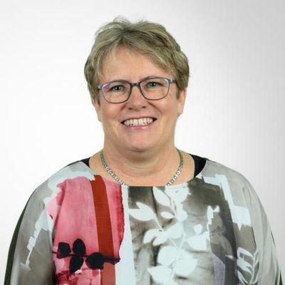 Sandra Schöpfer — Version 1