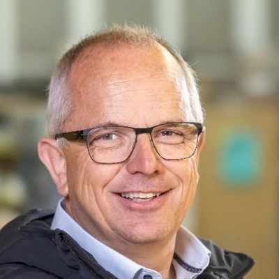 Jonas Bader — Version 4