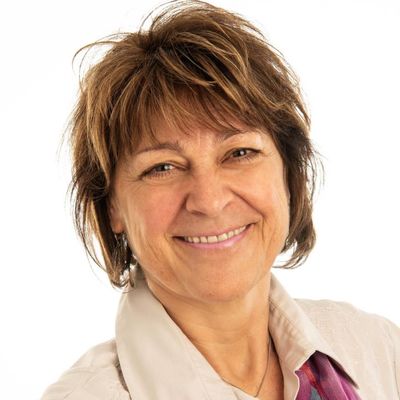 Erika Zahler — Version 1