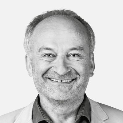 Konrad Langhart — Version 1