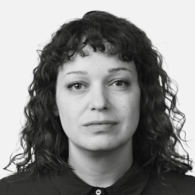 Lisa Letnansky — Version 1