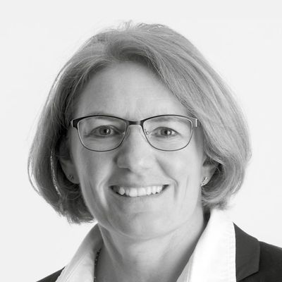 Beatrice Derrer — Version 1